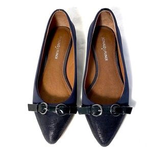 Donald J Pliner • Bettia pointed toe navy ballet flats with buckle • 7